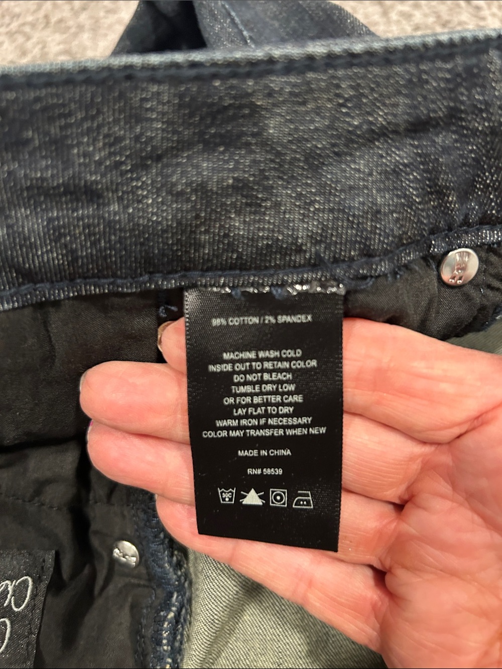 Kut from the Kloth Dark Blue Cuffed Denim Shorts 16 - Picture 6 of 6